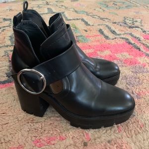Zara stacked black buckle boots